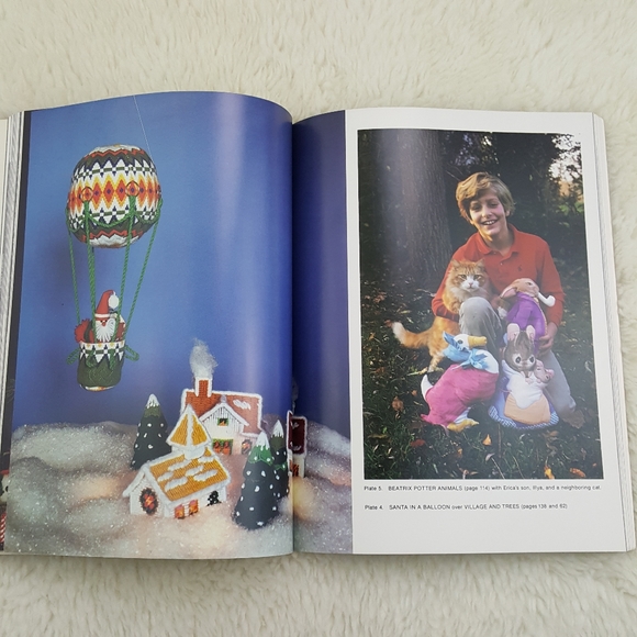 Erica Wilsons Christmas World Craft Project Book - Picture 5 of 16